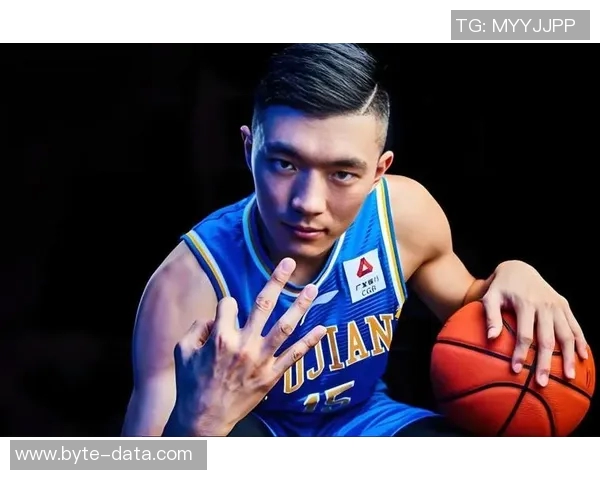 陈林坚的篮球之路:从青涩少年到职业赛场的奋斗与荣耀